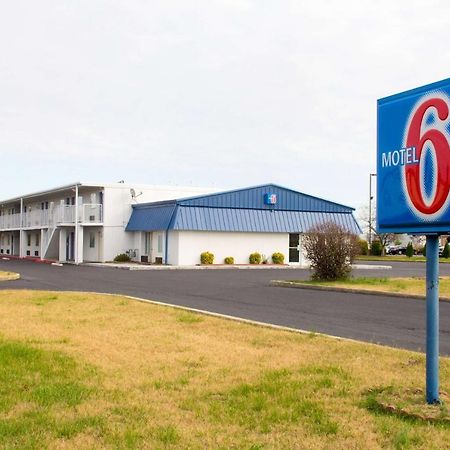 Country Yard Inn And Suites Sikeston Extérieur photo